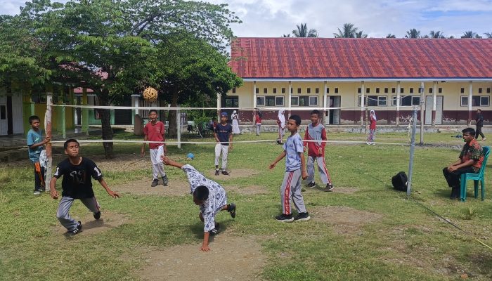 SMP 6 Gadung Gelar Porseni Antar Kelas