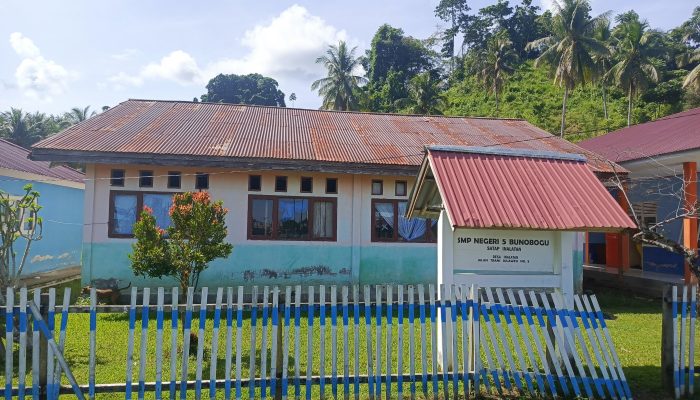 SMPN 5 Bunobogu Satap Inalatan Minim Fasilitas