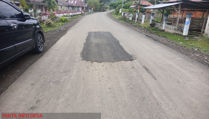 Lapor Pak Kejati….!!! Dugaan Kecurangan Proyek Jalan Ruas Bunobogu-Inalatan Tahun Anggaran 2025, Kerusakan Muncul Sebelum Sebulan  