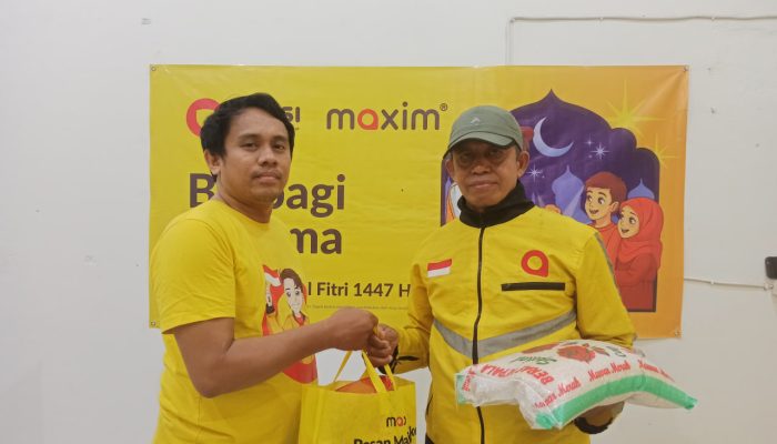 Solidaritas Ramadan, Maxim Palu Salurkan Sembako dan Siapkan BHR Bagi Mitra Pengemudi