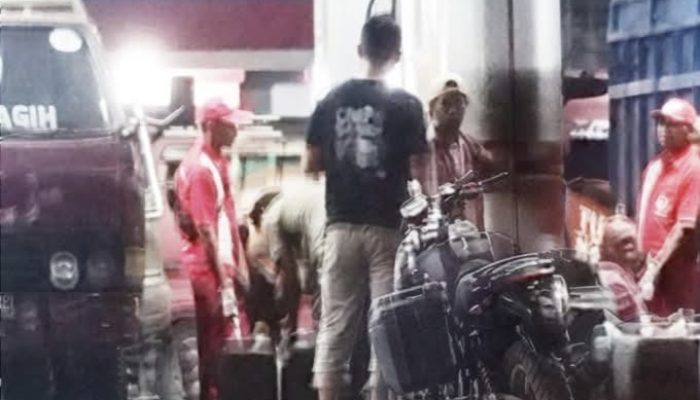Puluhan Jeriken Solar dan Dugaan “Fulus Atensi”